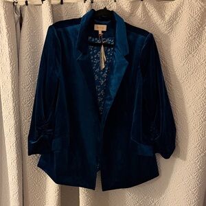 Skies Are Blue Velvet Blazer in Teal